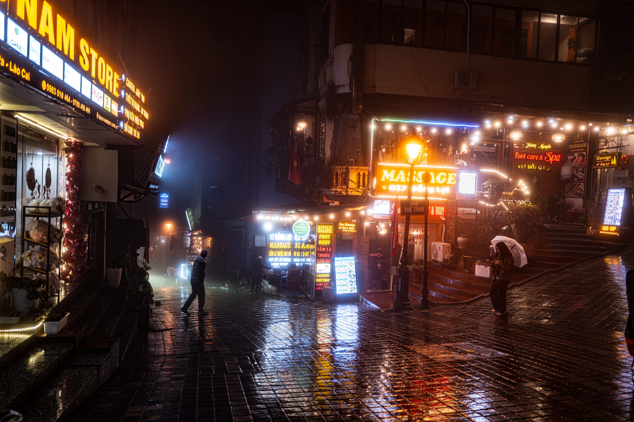 Rainy night in SaPa